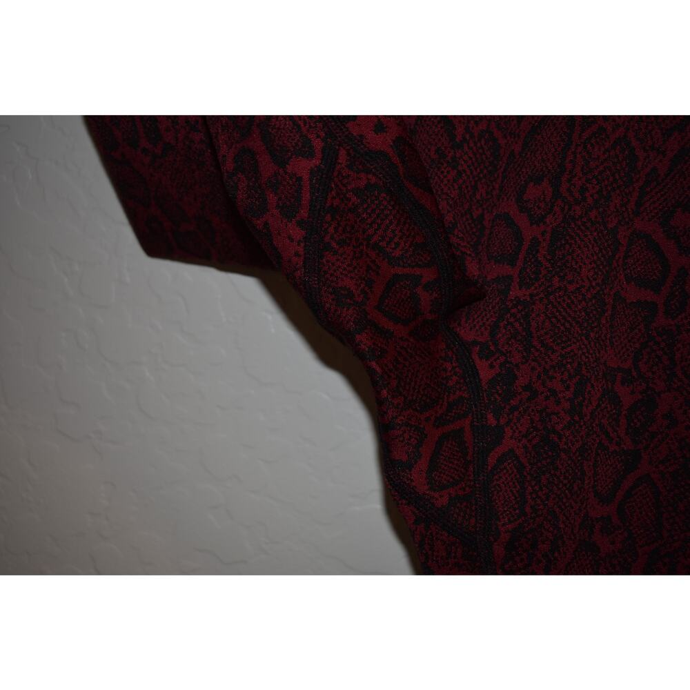 Buffbunny Maroon Snakeskin Jacquard Legging Size S - Picture 7 of 7